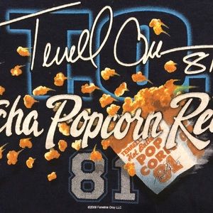 Black - Terrell Owens #81 T-shirt - Size M  - $20